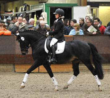 21-2-09 Frodo en Josine op CHK